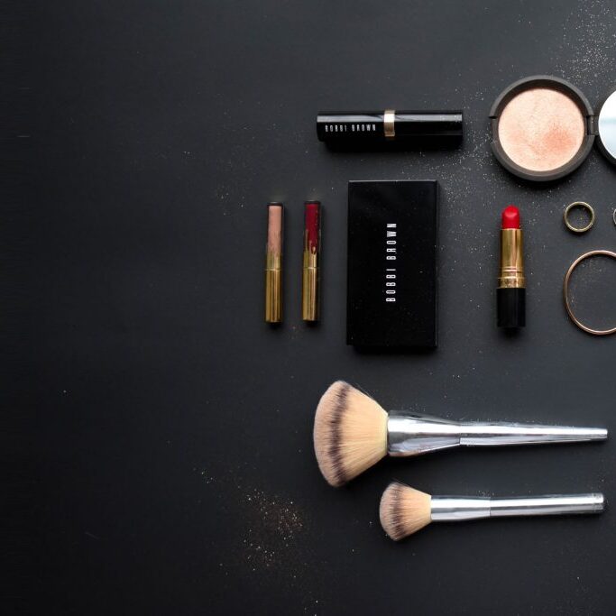 makeup banner kit 2 1024x683.jpg